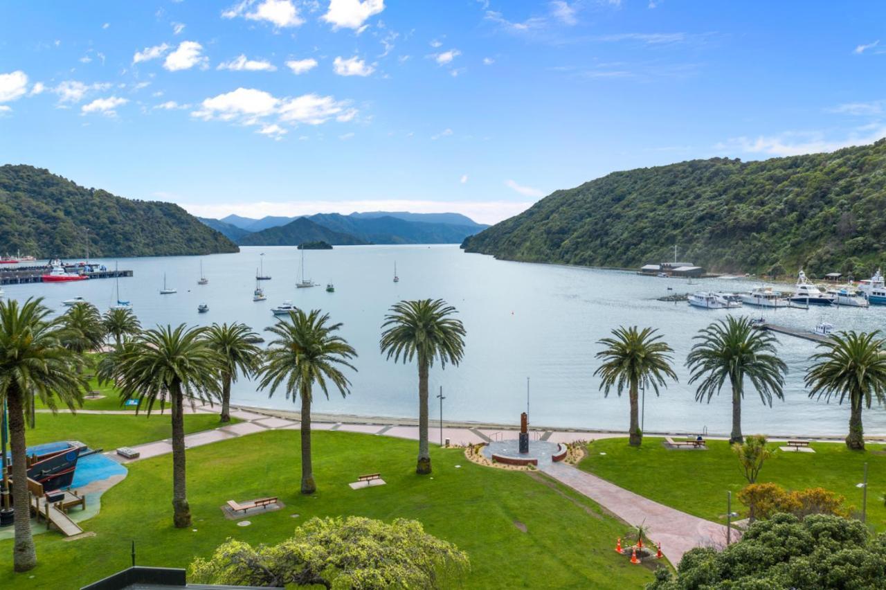 Waterfront Apartment Picton