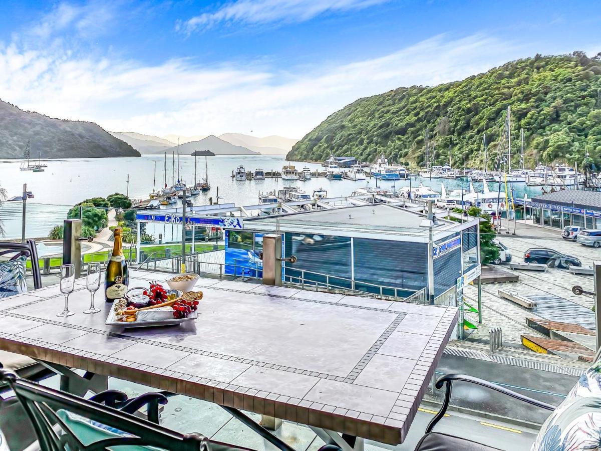 Waterfront Apartment *